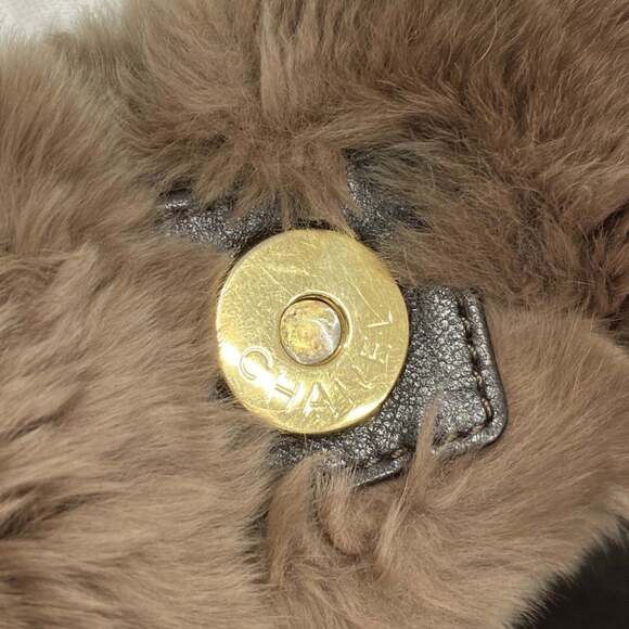 CHANEL Brown Shoulder Bag - Picture 10 of 13